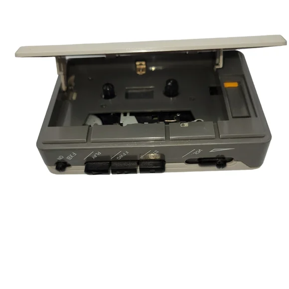 Vintage Sonic FXB Bass Boost Am/Fm Stereo Cassette Player - Picture 5 of 13